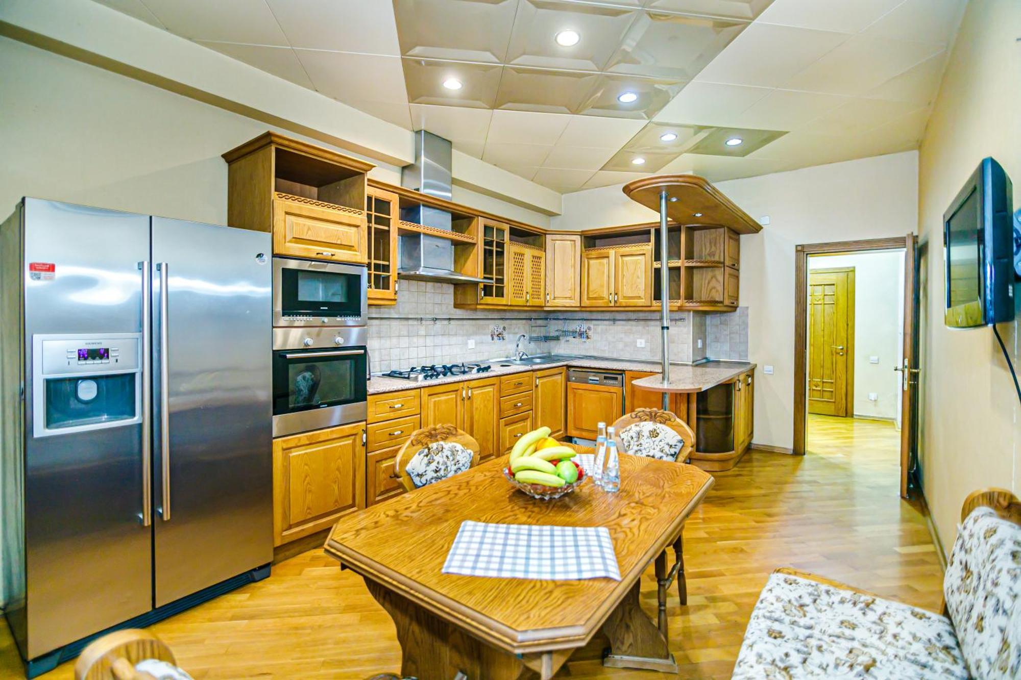 Nizami Apartment By Baku Housing Екстер'єр фото