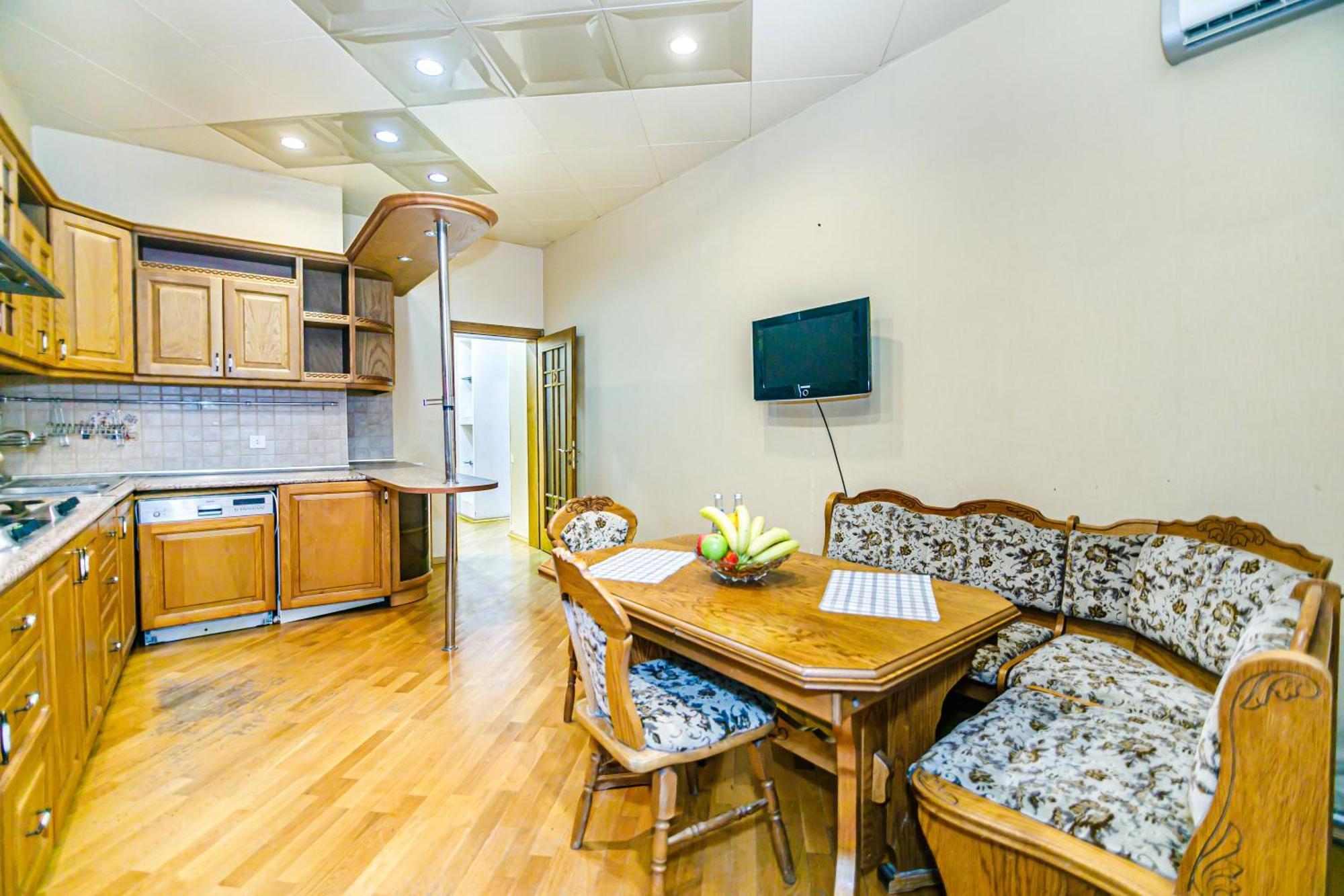 Nizami Apartment By Baku Housing Екстер'єр фото